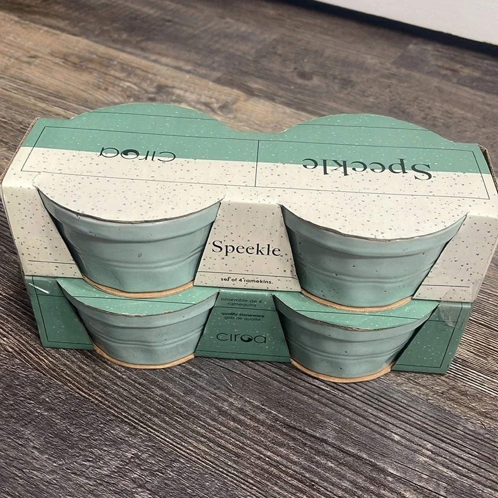 4 Speckle unique design light blue bowls